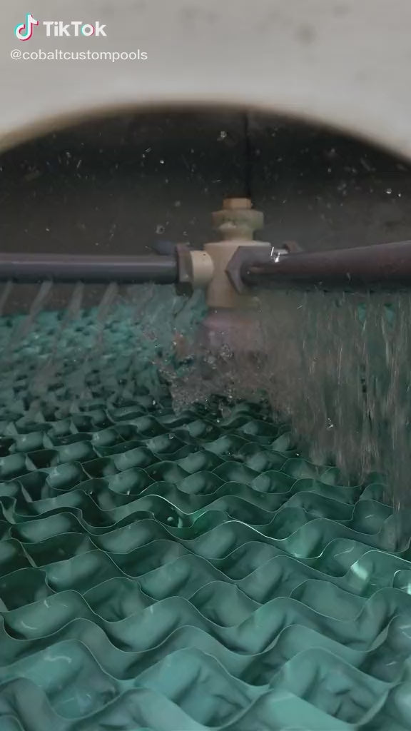 Glacier Pool Coolers sprinkles in action; credit: Cobalt Custom Pools